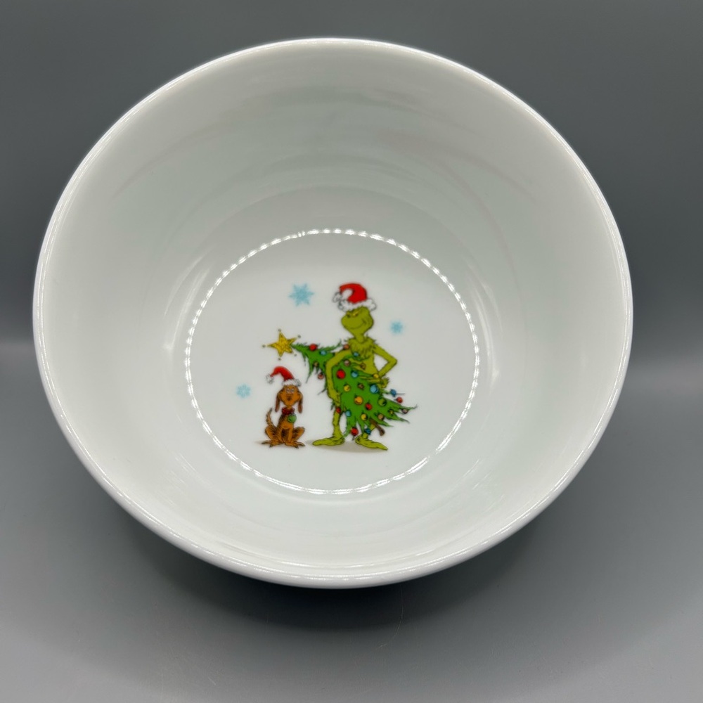 The Grinch & Max Christmas Cereal Ice Cream Bowl Holiday Dr. Seuss NEW